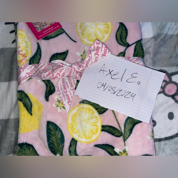 Viral HTF Juicy Couture PINK Lemon Plush Throw Blanket BNWT Y2K - Picture 4 of 4